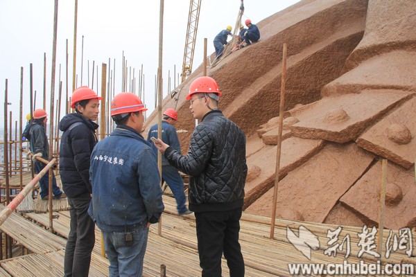 現(xiàn)全球最大關(guān)公青銅雕像，目測(cè)宇達(dá)施工（圖）
